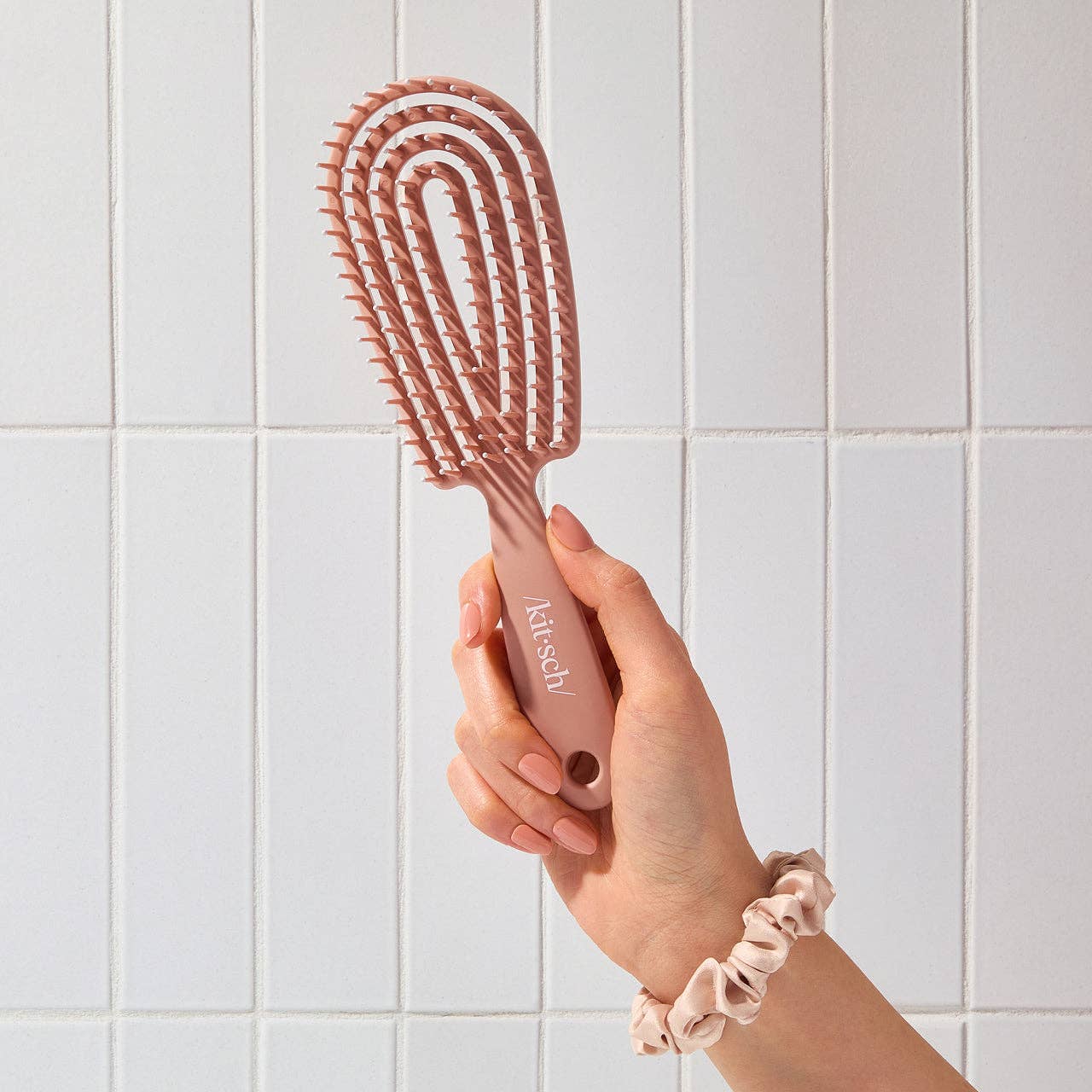 KITSCH - Detangling Flexi Brush - Terracotta - Image 6
