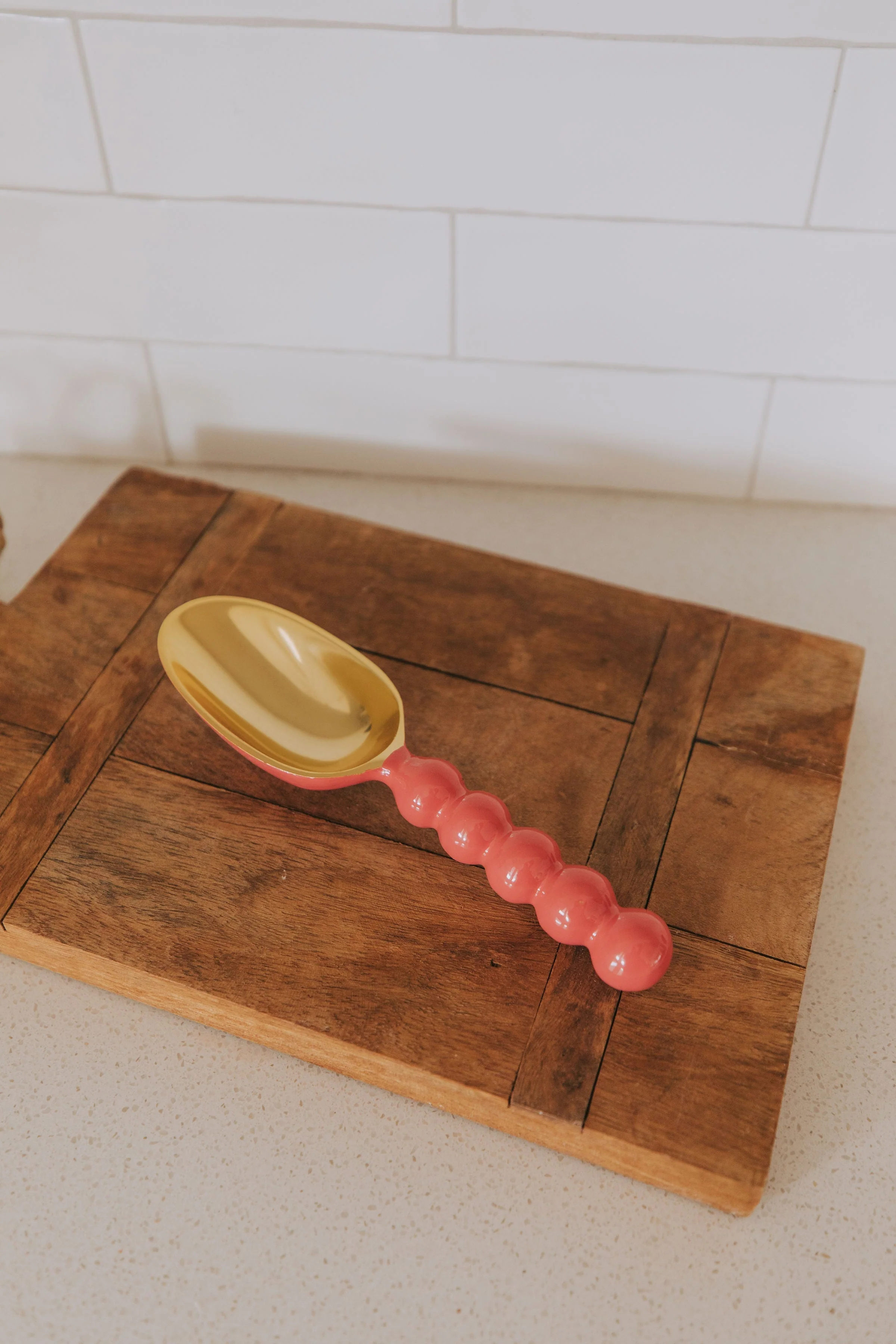 Enameled Aluminum Scoop