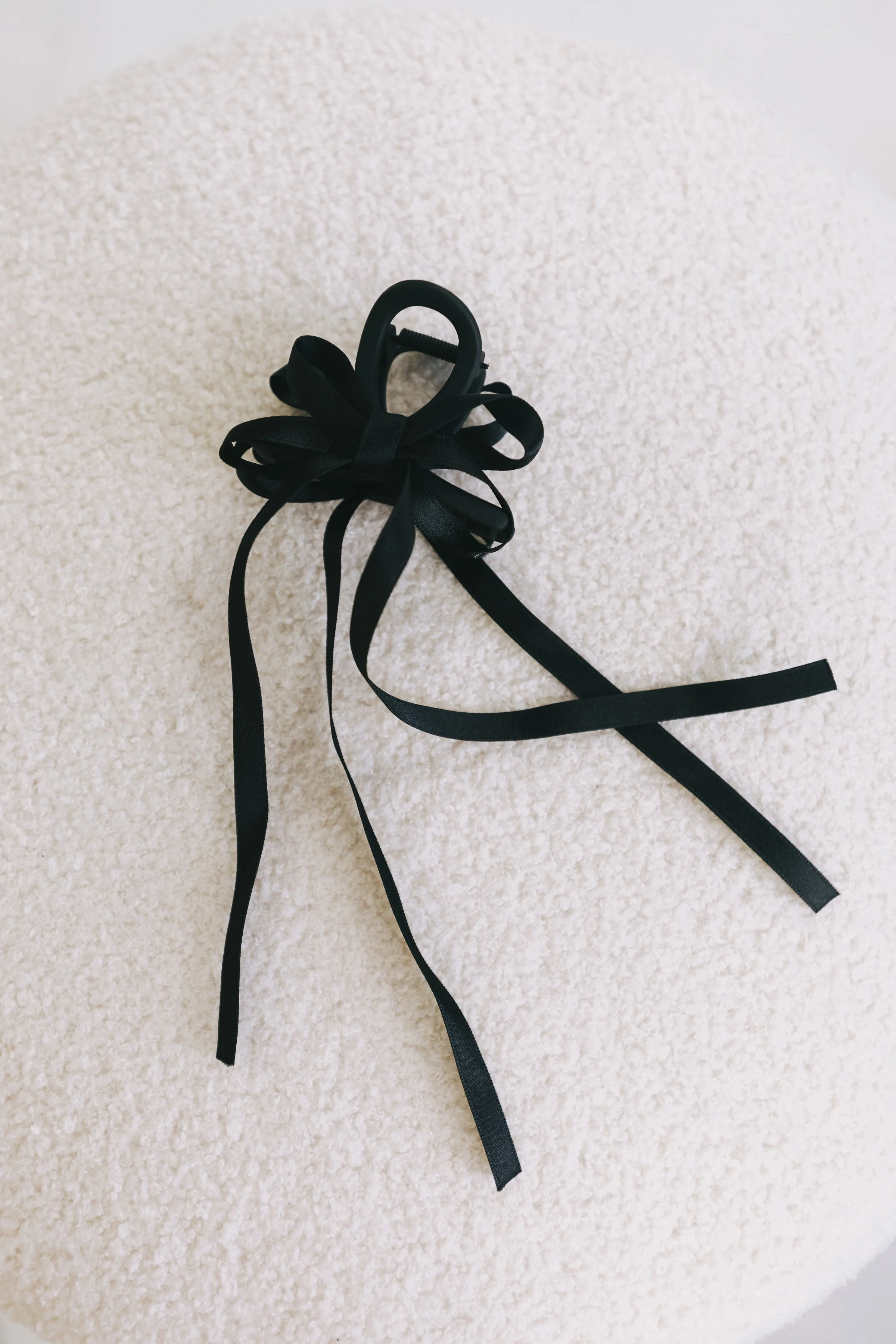 Everlasting Affection Claw Clip - Image 2