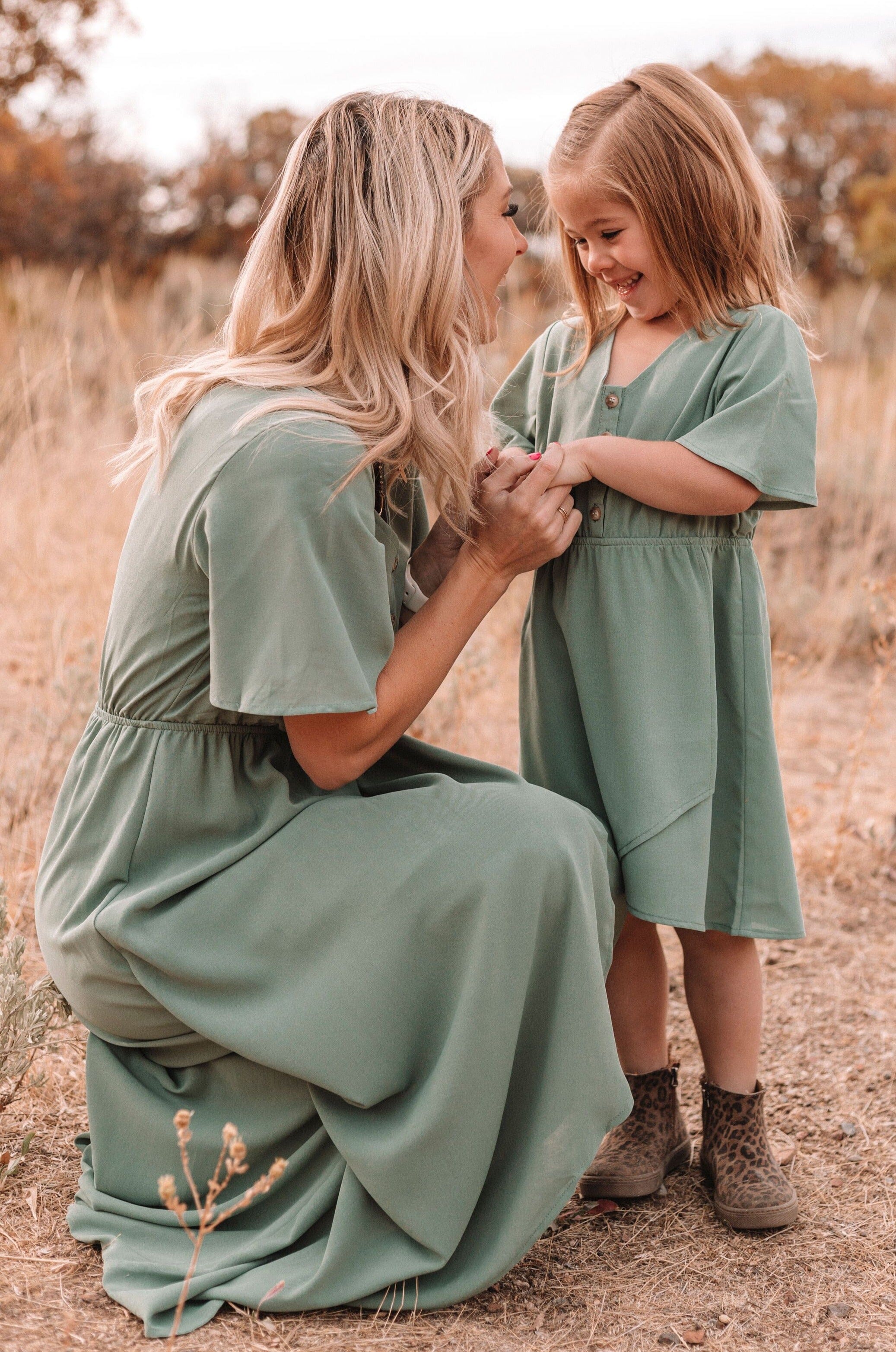 ONE LOVED BABE - Mini Windsor Dress - 5 Colors - Image 28