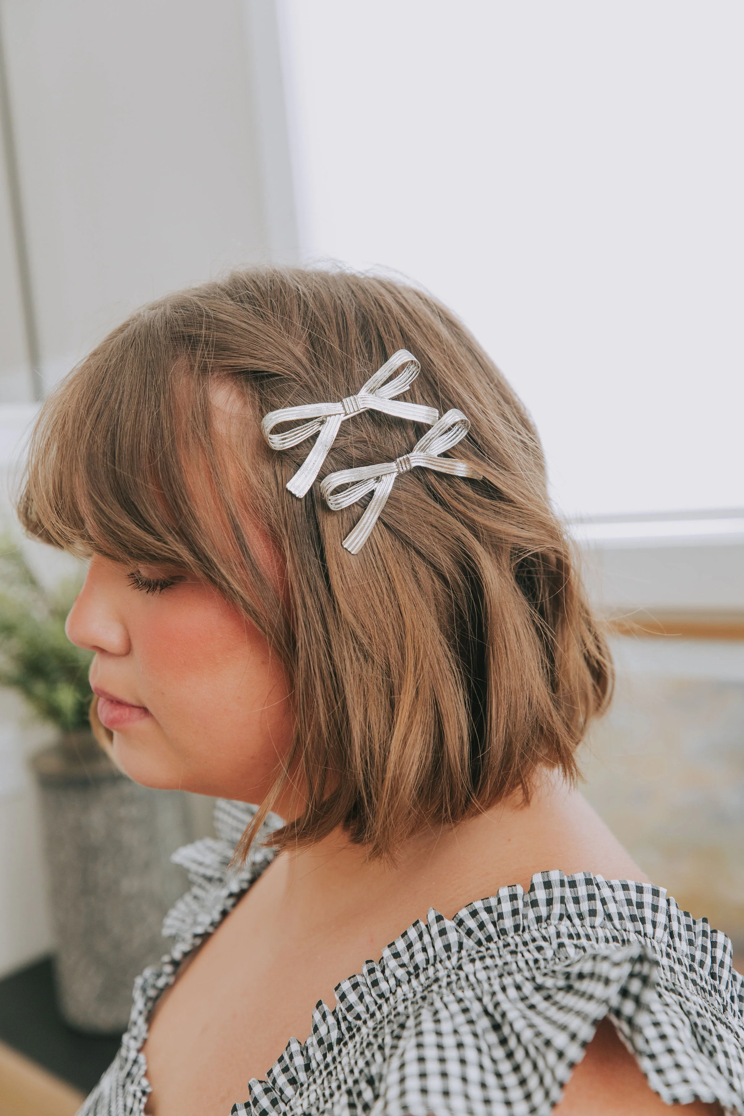 Finishing Touch Bow Clips - 2 Colors! - Image 2