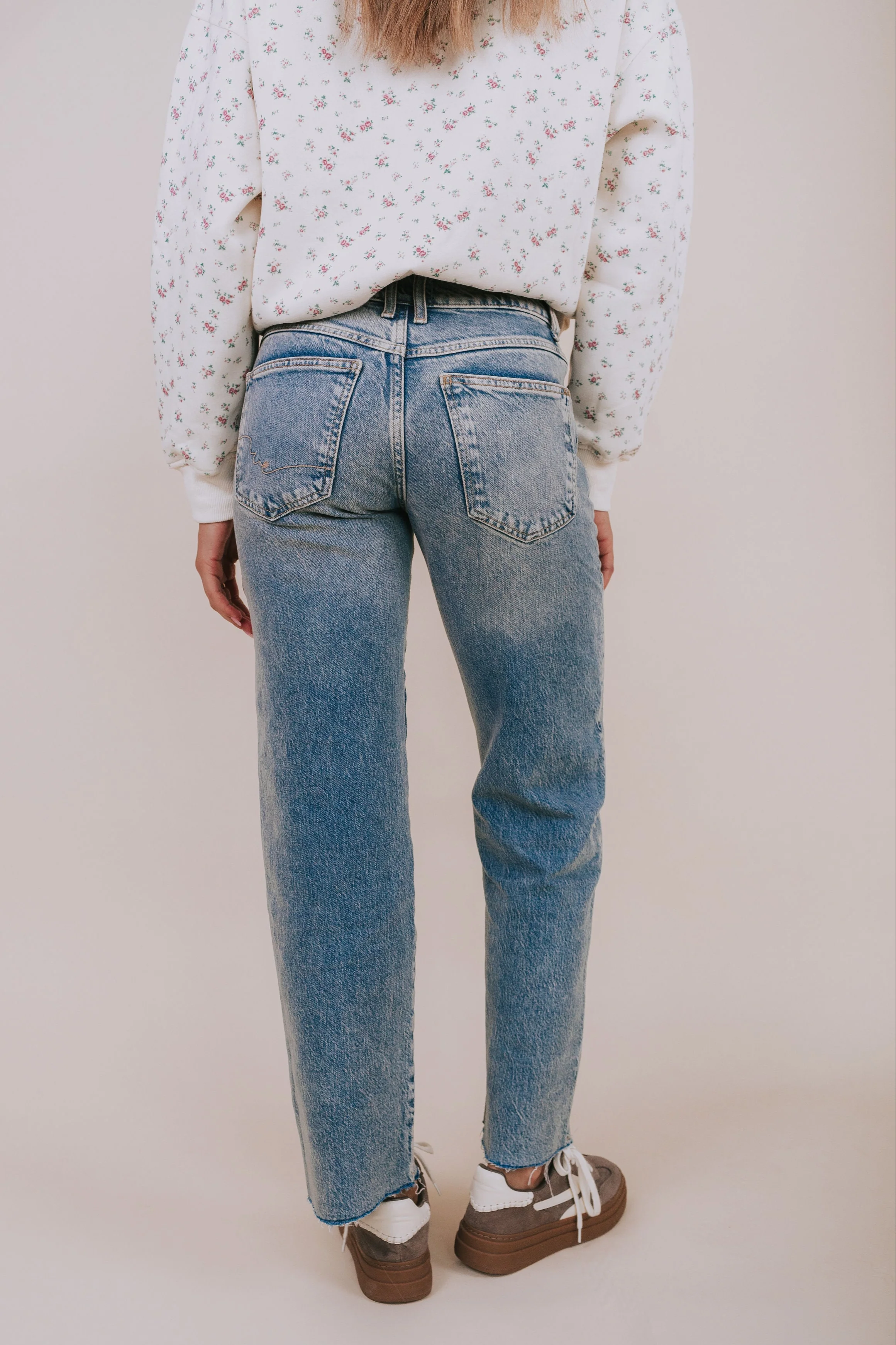 FREE PEOPLE - Risk Taker Mid-Rise Jeans - Image 4