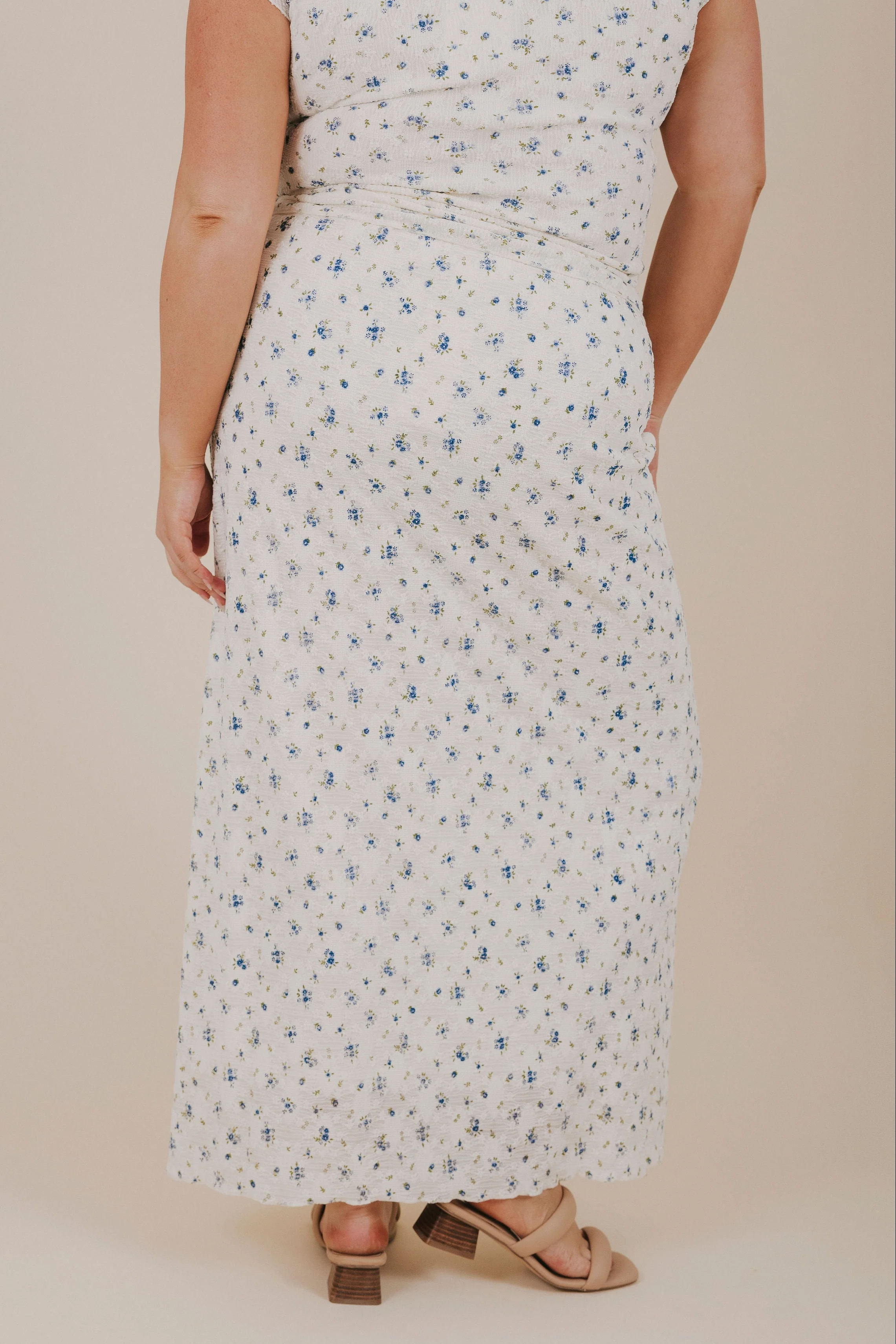 INCLUSIVE SIZING - Blooming Fields Skirt - Image 9