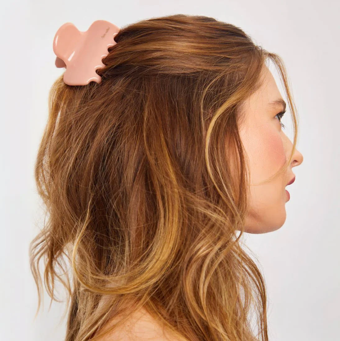 KITSCH - Recycled Plastic Puffy Cloud Clip - Rosewood - Image 2