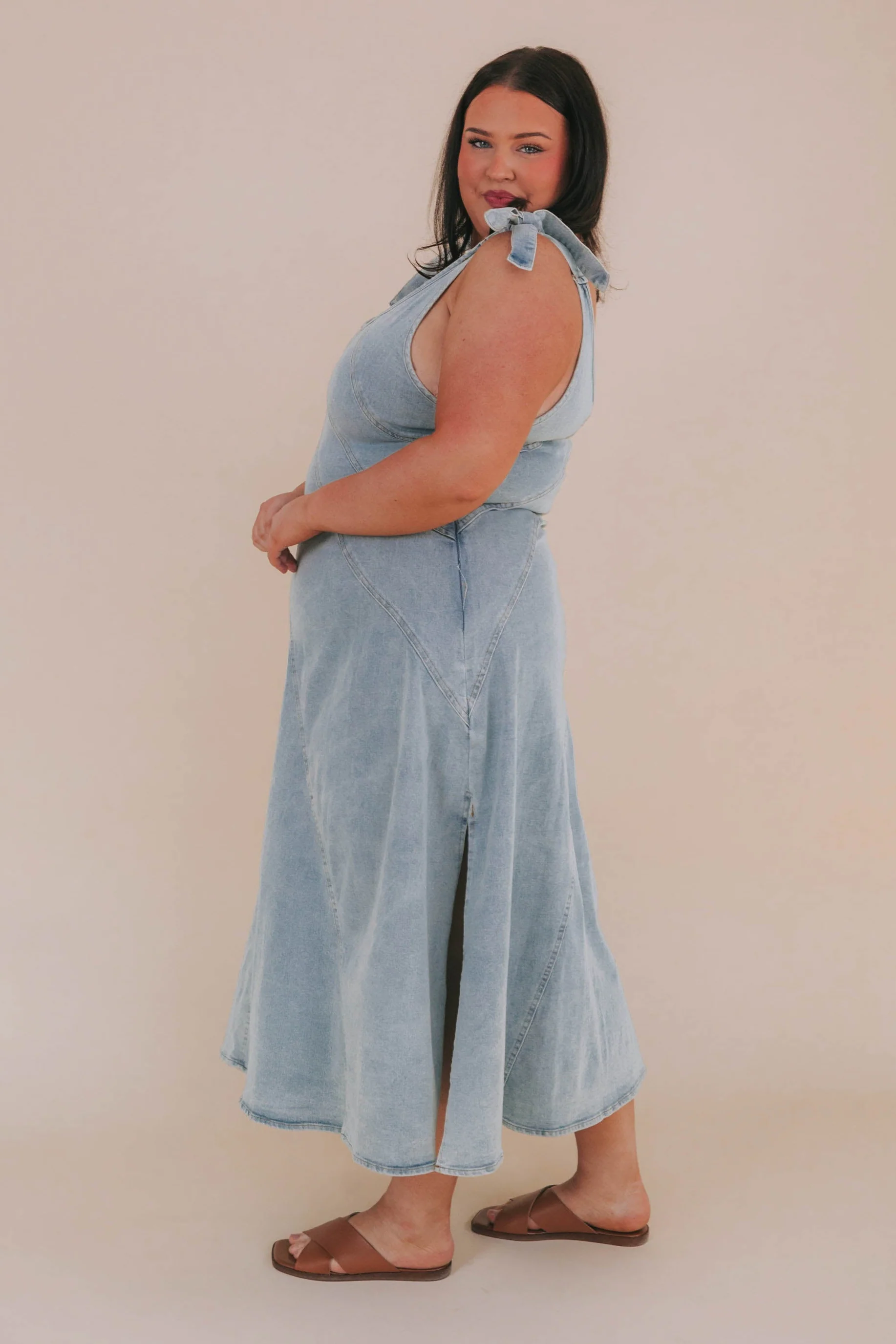 PLUS SIZE - Across The Rooftops Dress - Image 3
