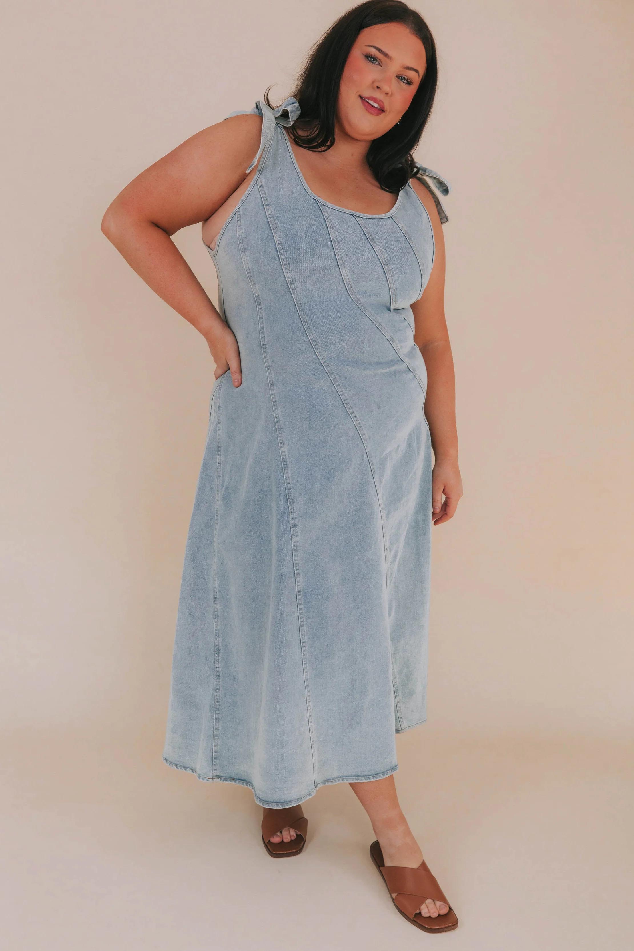 PLUS SIZE - Across The Rooftops Dress - Image 4