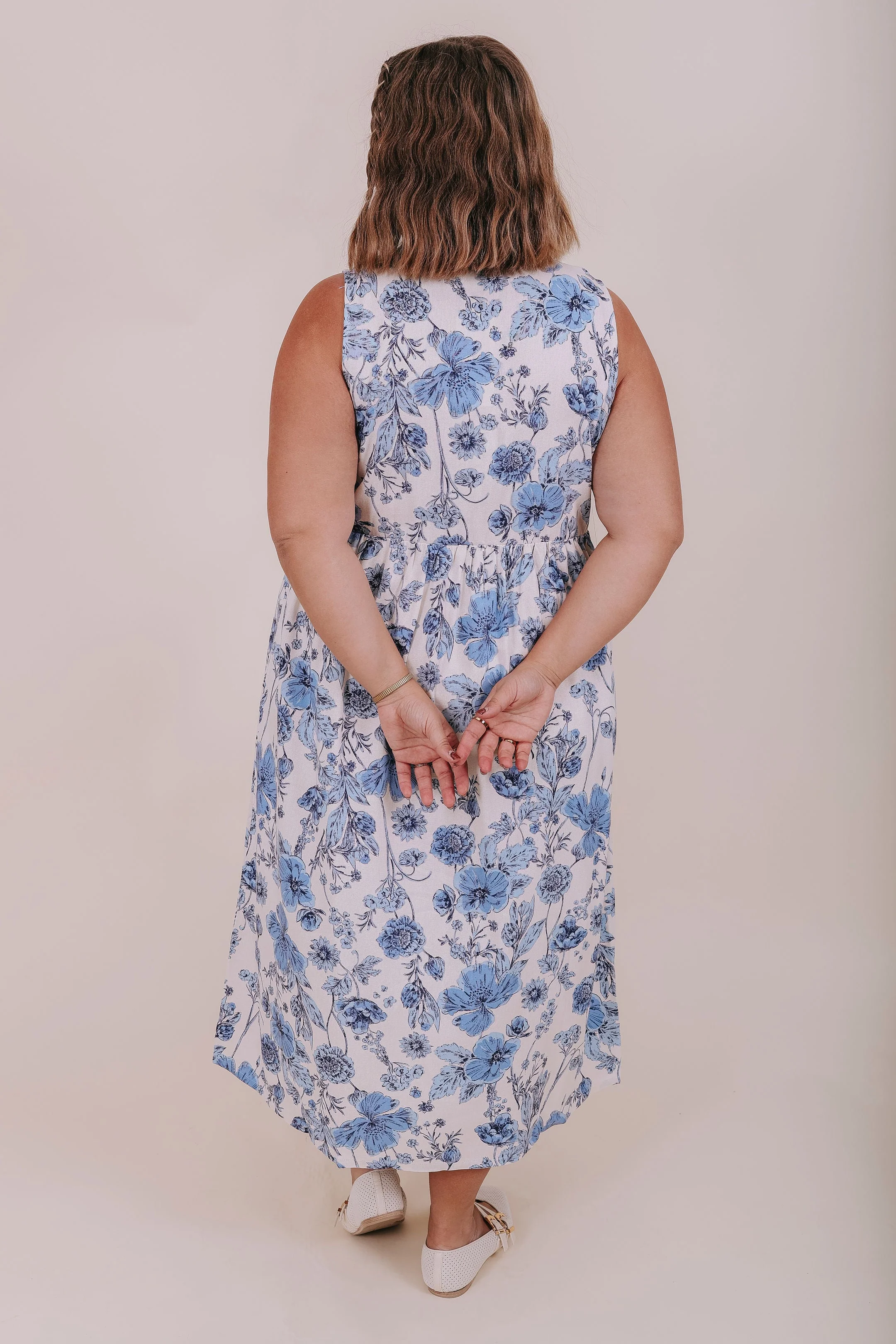 PLUS SIZE - Floral Splash Dress - Image 2