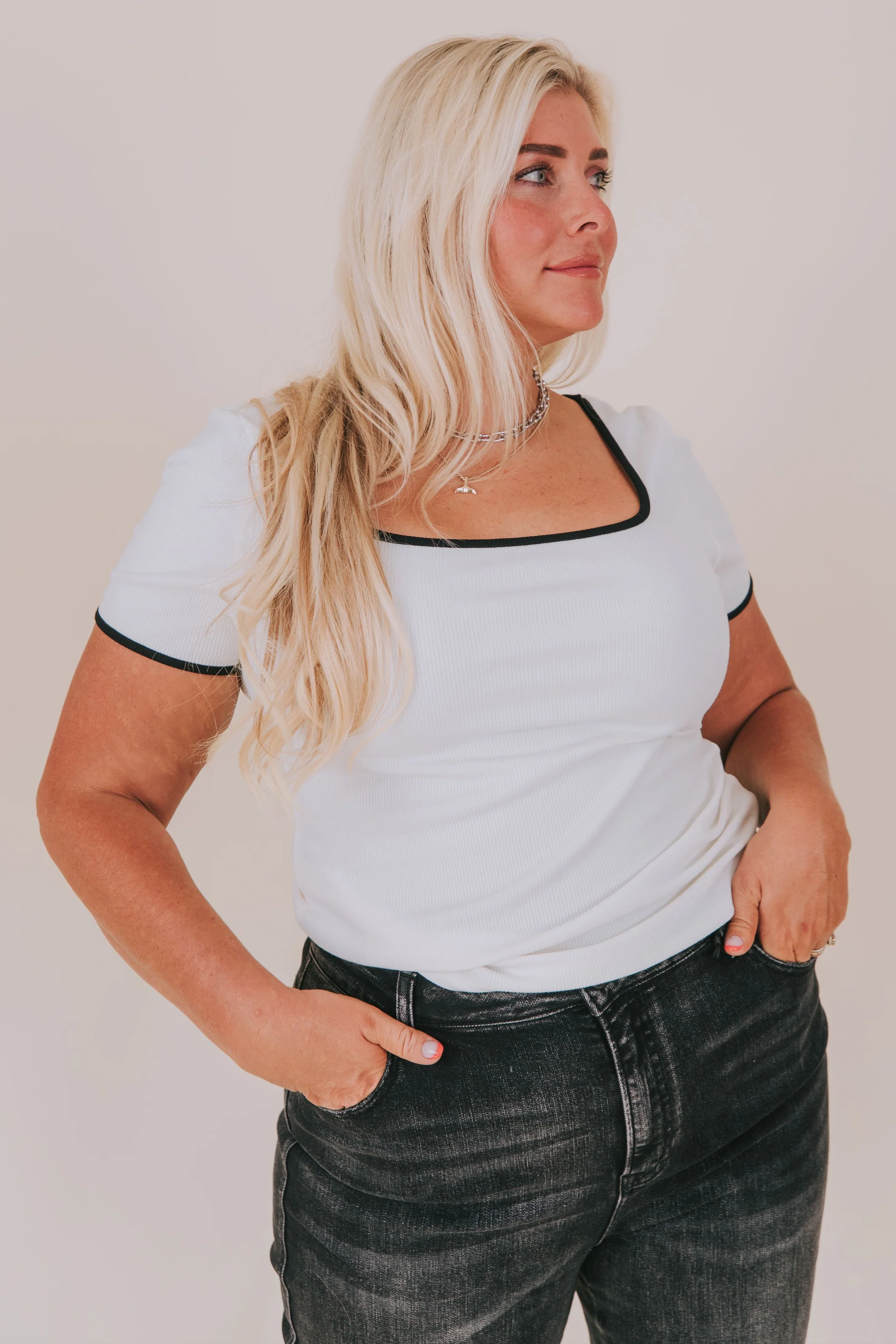PLUS SIZE - Hard To Forget Top - 2 Colors! - Image 4