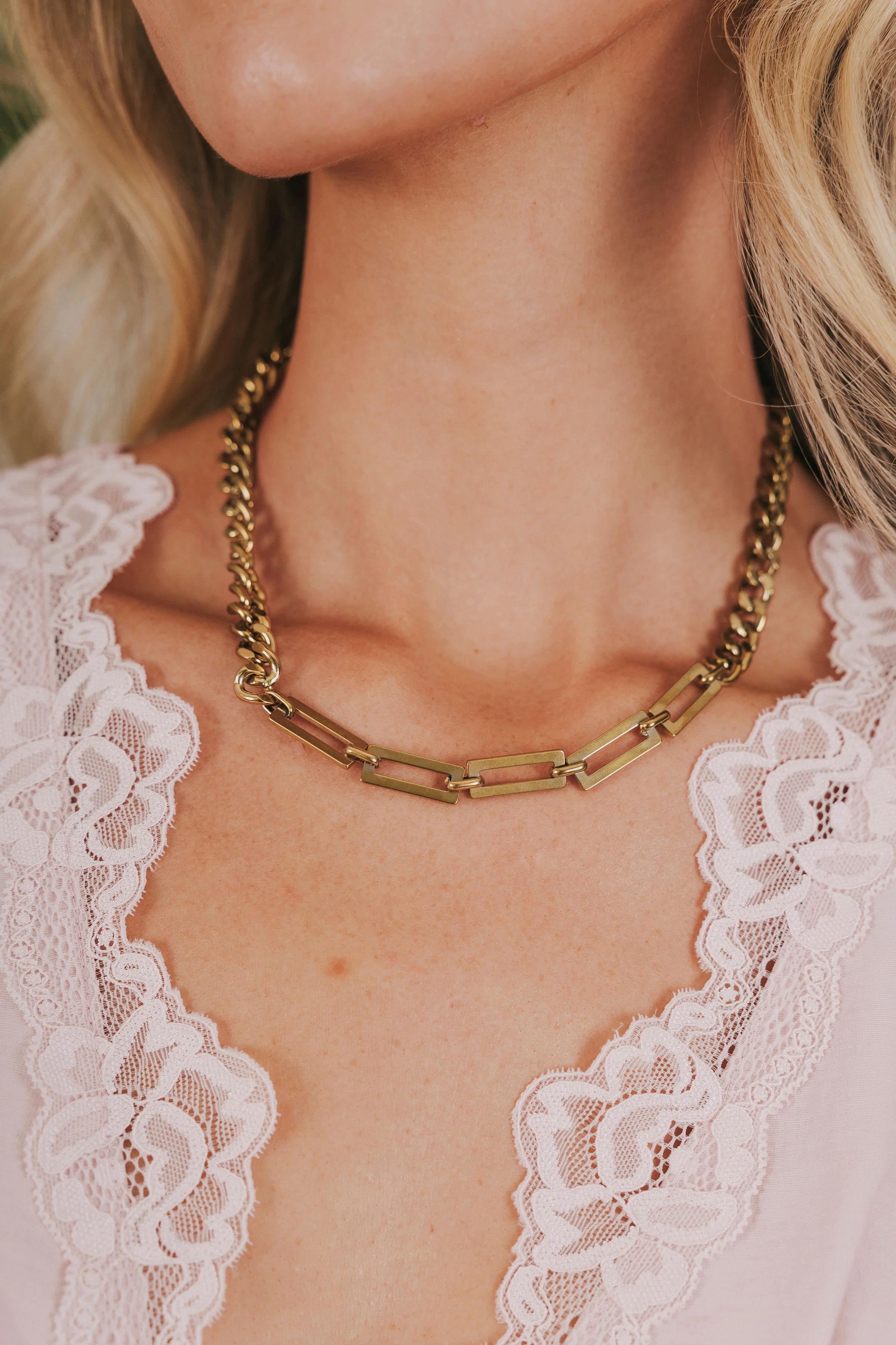 Retrograde Necklace - 18K Gold Plated - Image 2
