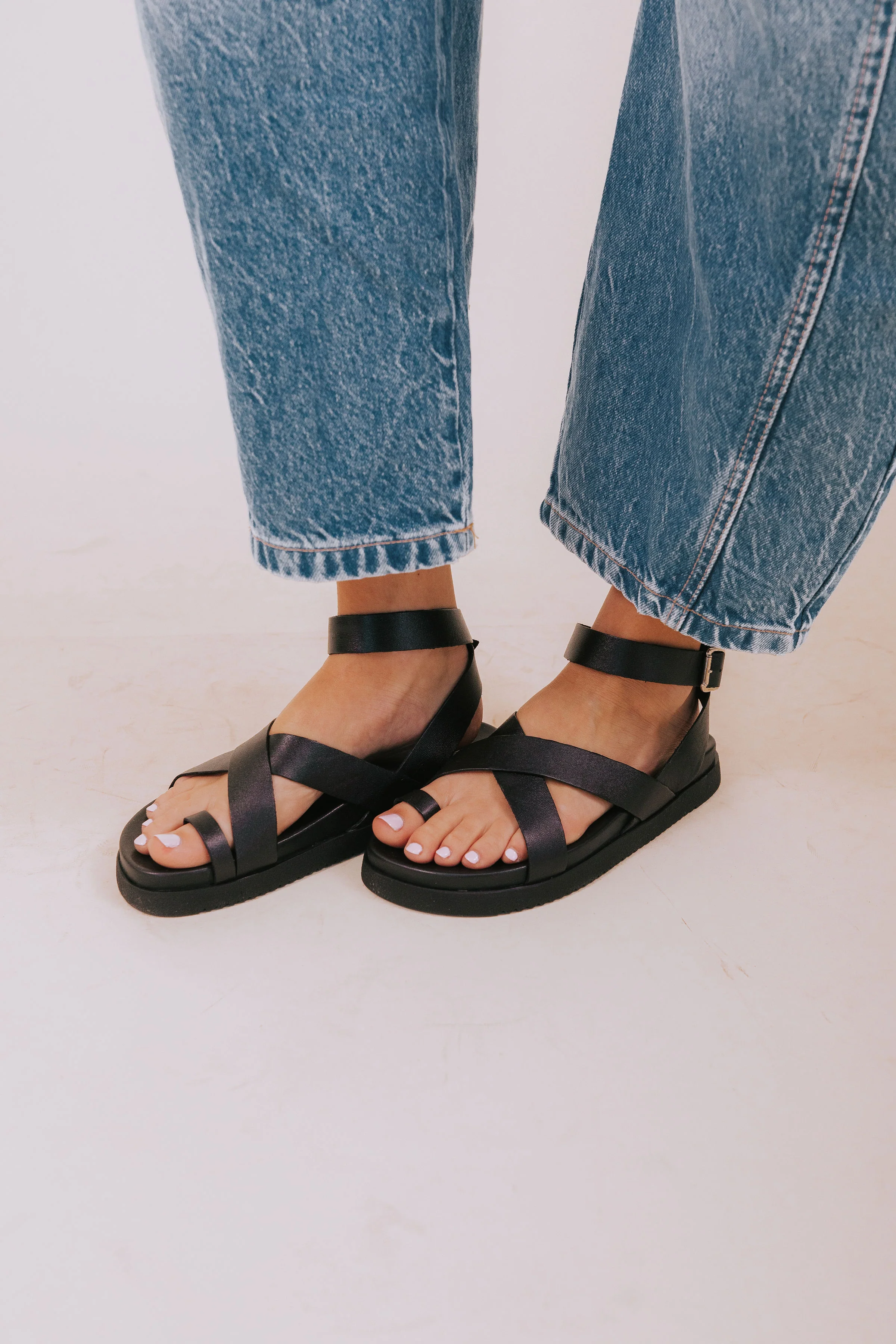 STEVE MADDEN - Mira Black Leather - Image 3
