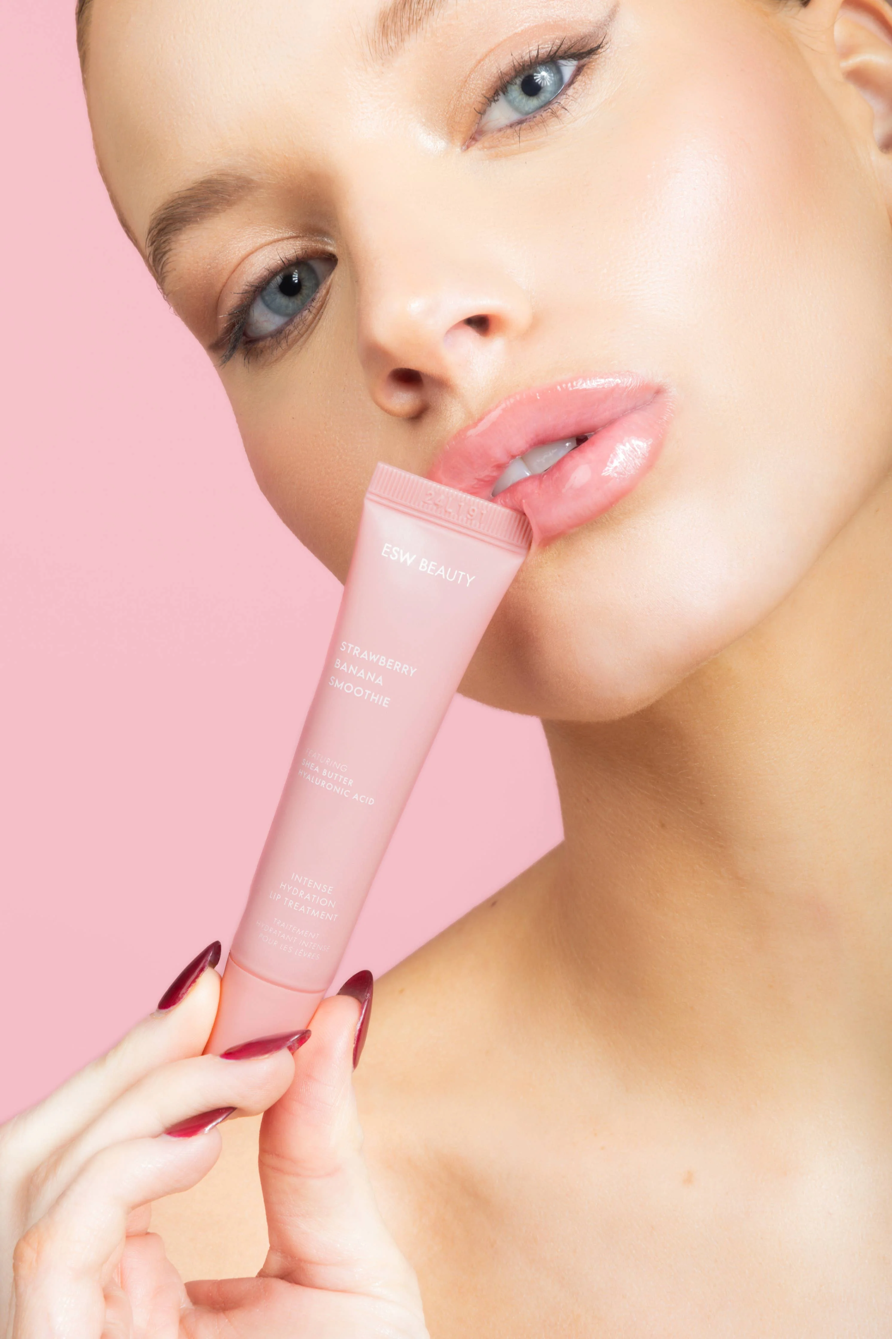 ESW BEAUTY - Strawberry Banana Smoothie Intense Hydration Lip Treatment - Image 8