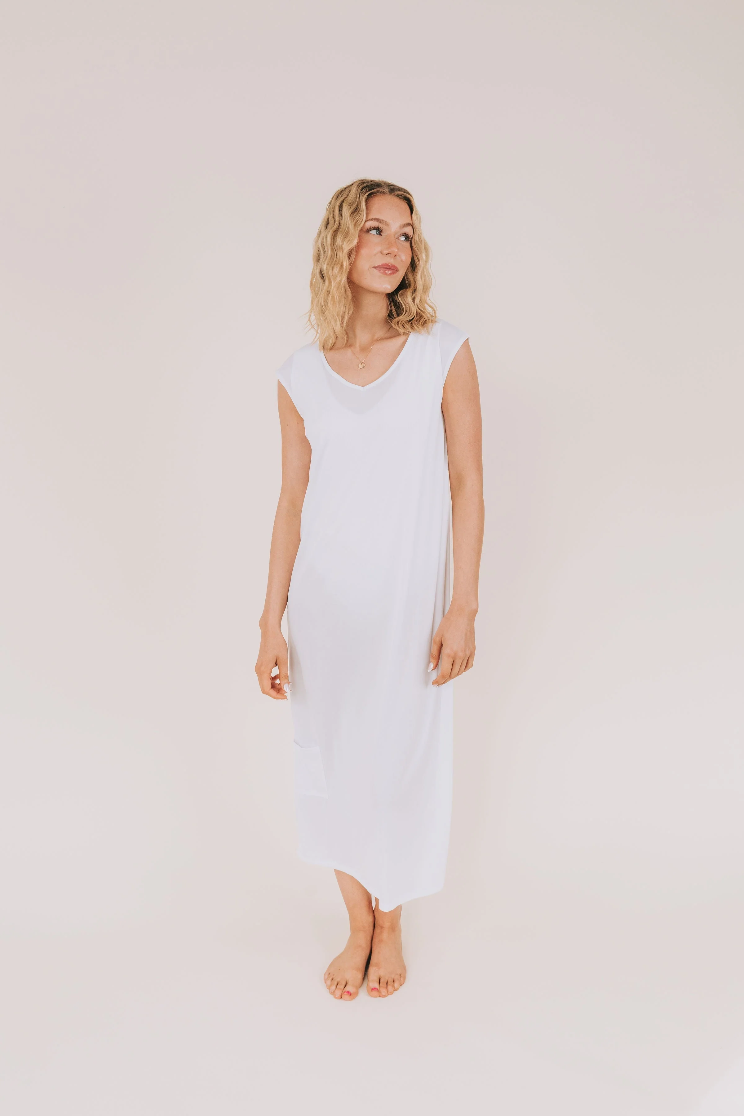 The White: Rylie Slip - Extended Sizing! - Image 2
