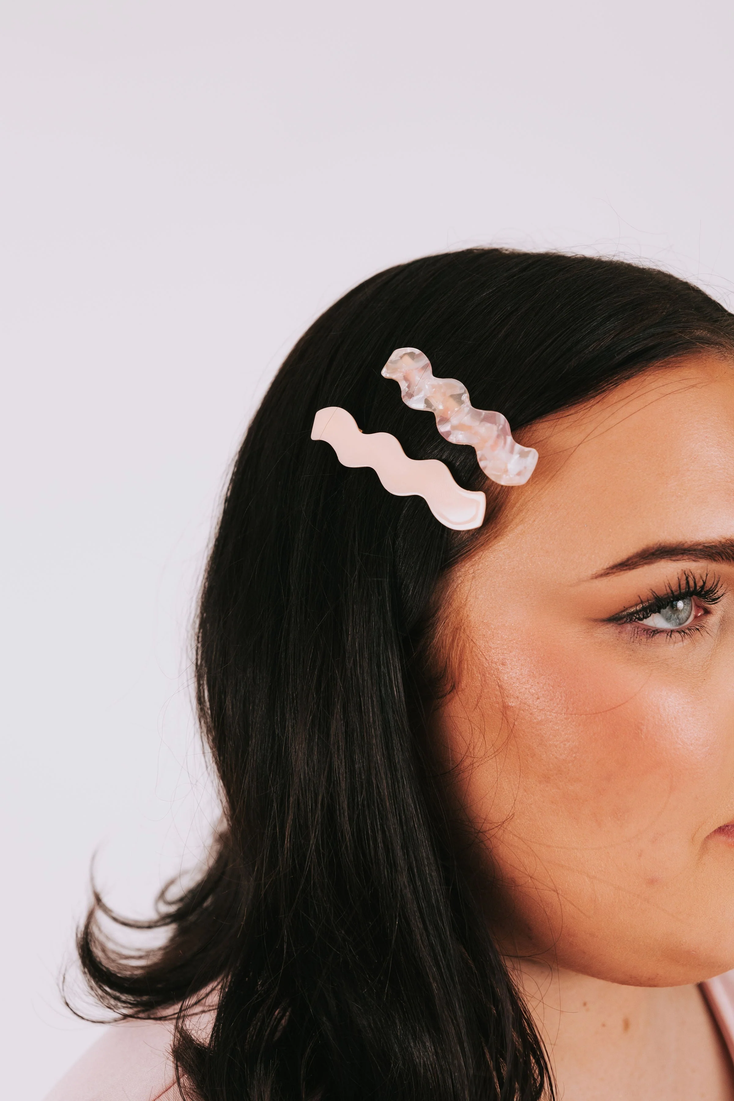 Wave At You Clips - 2 Colors! - Image 2