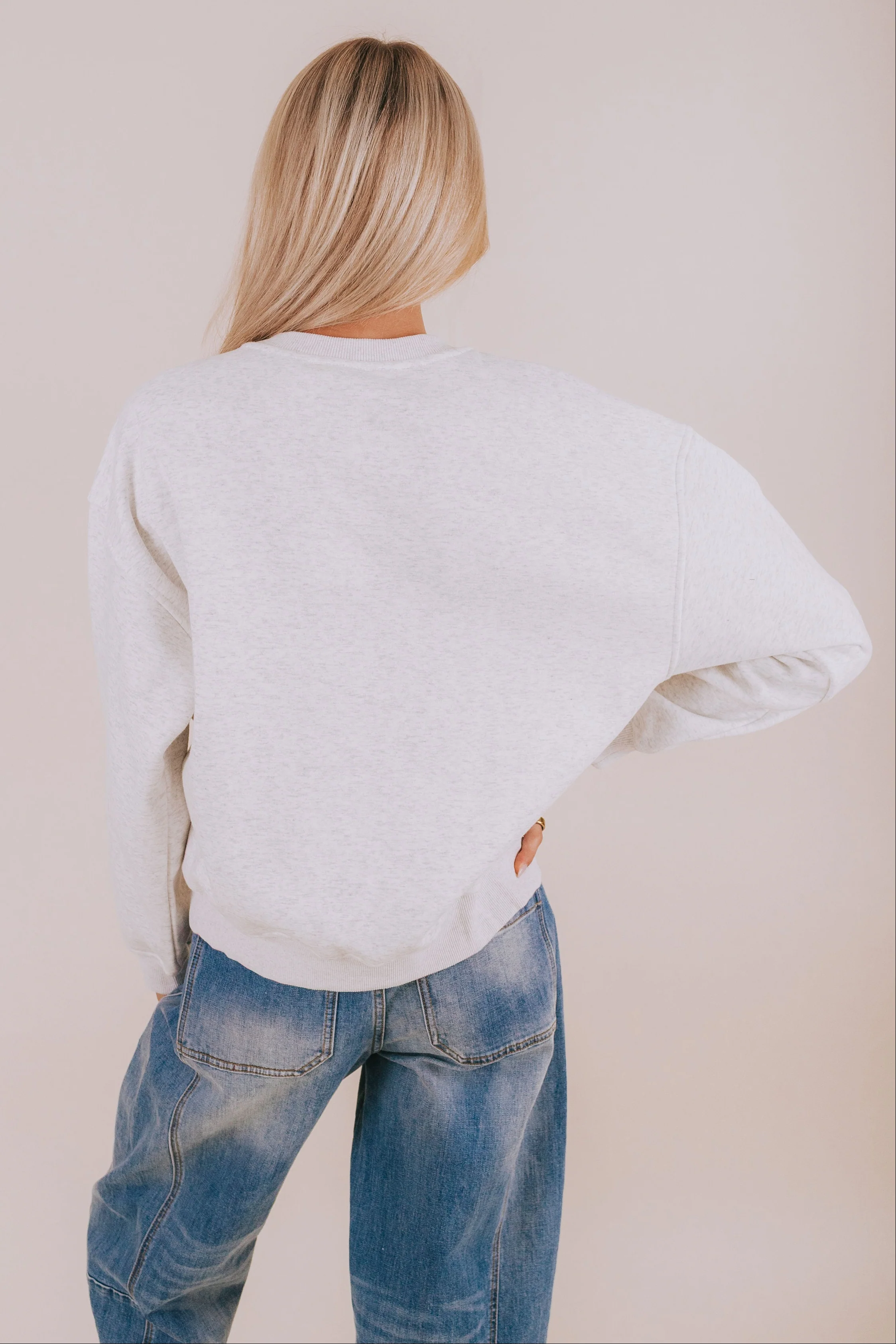 Weekend Mode Sweatshirt - Image 3